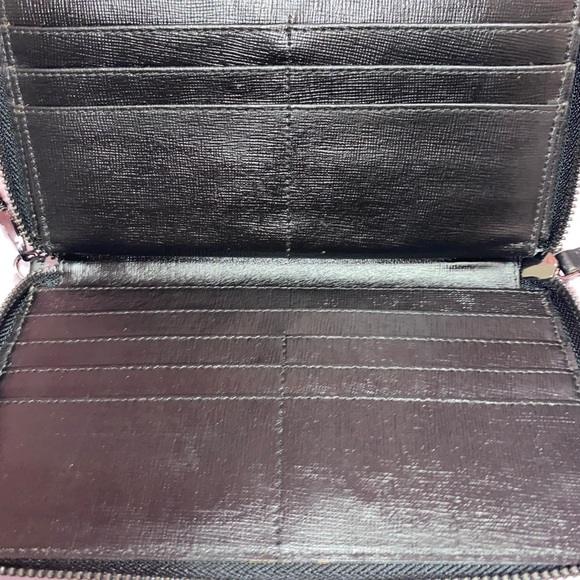 Kenneth Cole Wallet - Picture 5 of 6